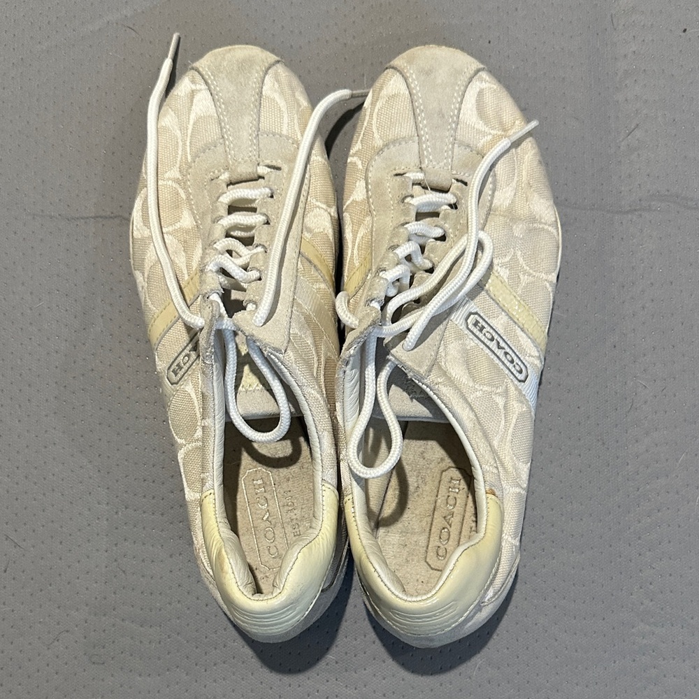 Coach Women's Beige and White Sneakers